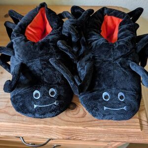 Spider Slippers BNNU W9 M7